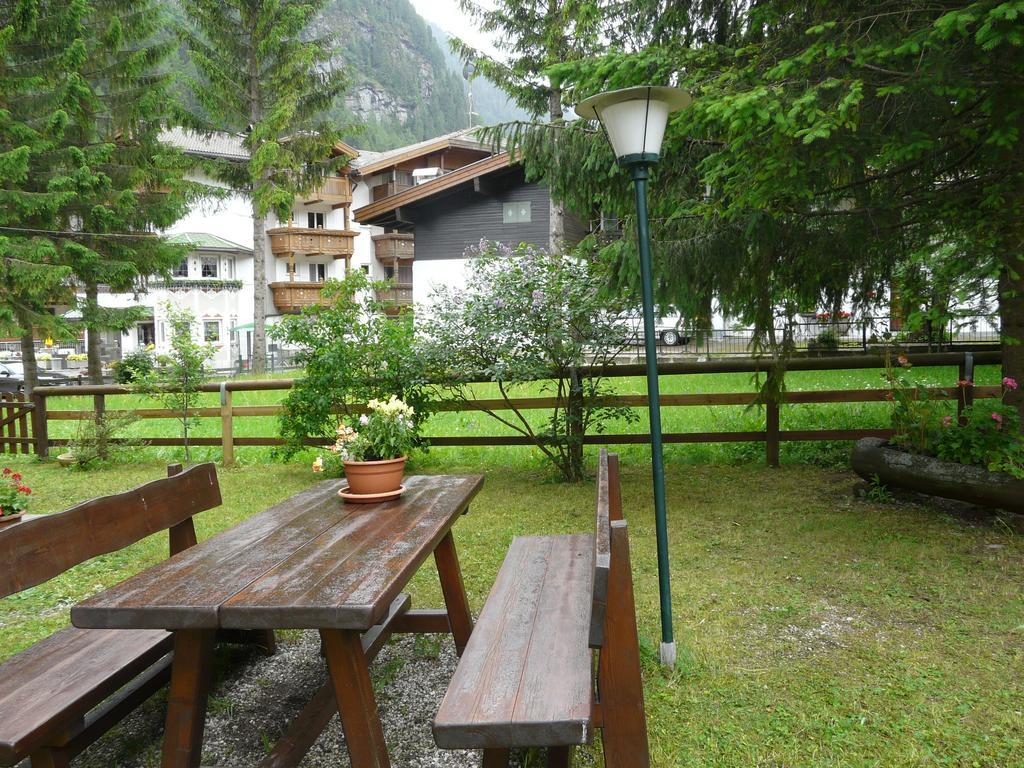 Appartamento Niki Campitello Campitello di Fassa Eksteriør billede