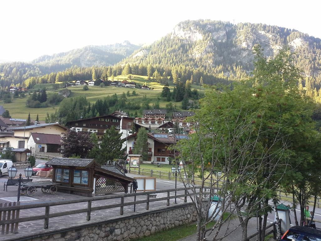 Appartamento Niki Campitello Campitello di Fassa Eksteriør billede